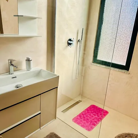 Sunny Appartement Tirana