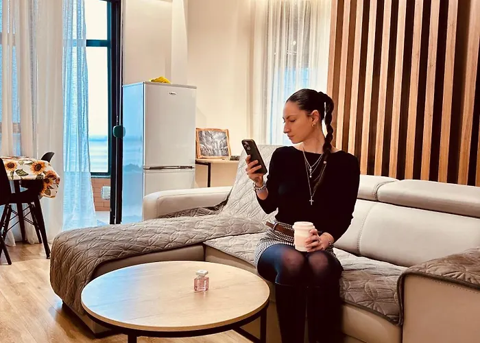 公寓 Sunny 地拉那