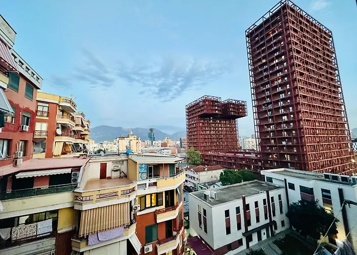 公寓 Sunny 地拉那