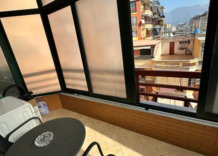 Sunny Appartement Tirana